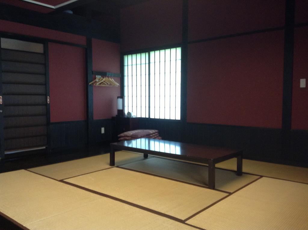 Villa Kurano Yado Ryoufusou Niigata Zimmer foto